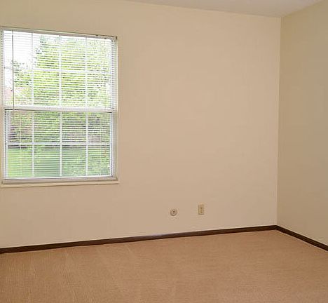 4th image of 5420 W Haymeadow Ln APT 1B