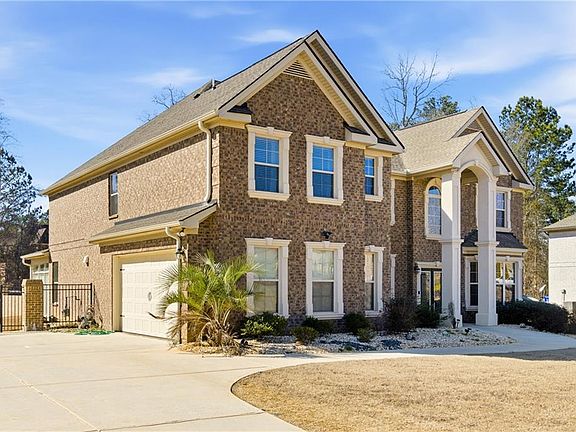 2nd image of 388 Masters Club Blvd