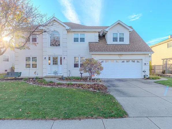 1901 Pebble Beach Dr, Plainfield, IL 60586