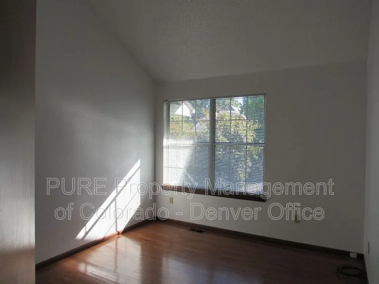 5837 W Atlantic Pl — Photo 10