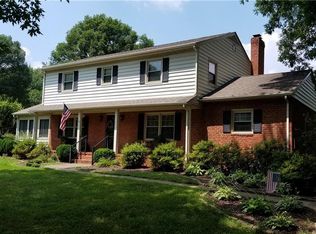 9216 Groomfield Rd, North Chesterfield, VA 23236