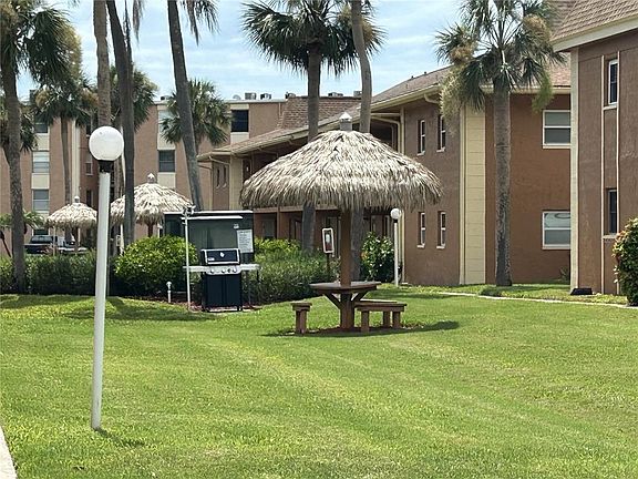 5th image of 12760 INDIAN ROCKS ROAD #904