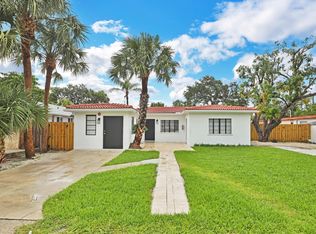 831 SE 14th St, Fort Lauderdale, FL 33316