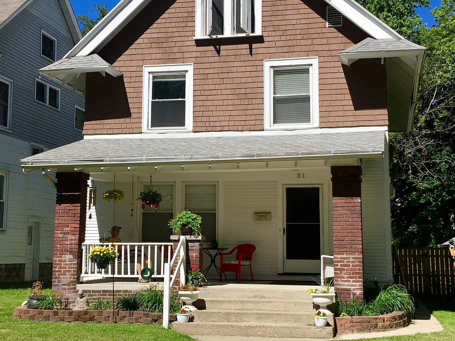 4 bed, 1303 sqft, $2,650 — Photo 1