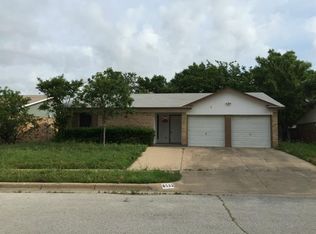 6533 High Meadow Ct, Watauga, TX 76148