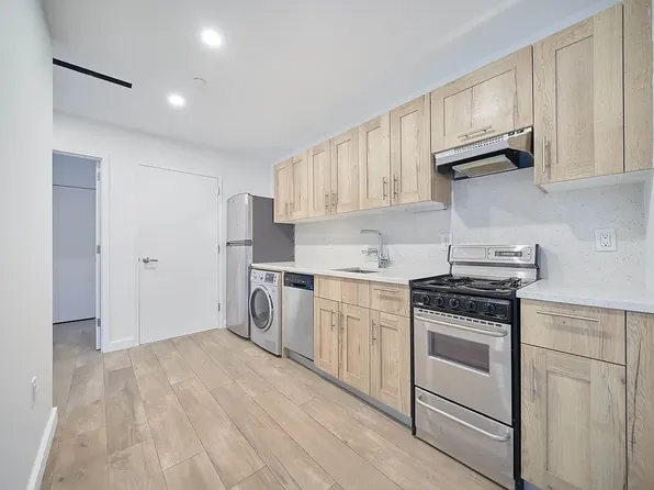 63 West 104th Street image 5 of 12