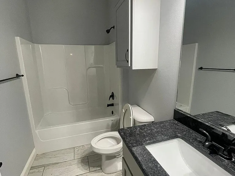 2310 SW Poppy St — Photo 17