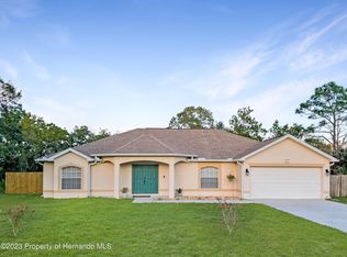 11328 Lark Sparrow Rd, Weeki Wachee, FL 34614