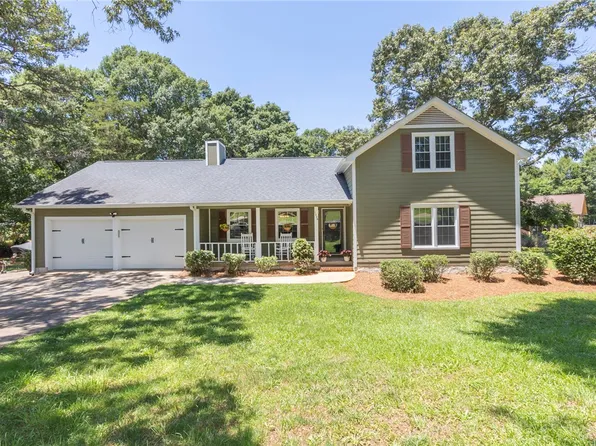 1309 Lakewood Ln, Anderson, SC 29625