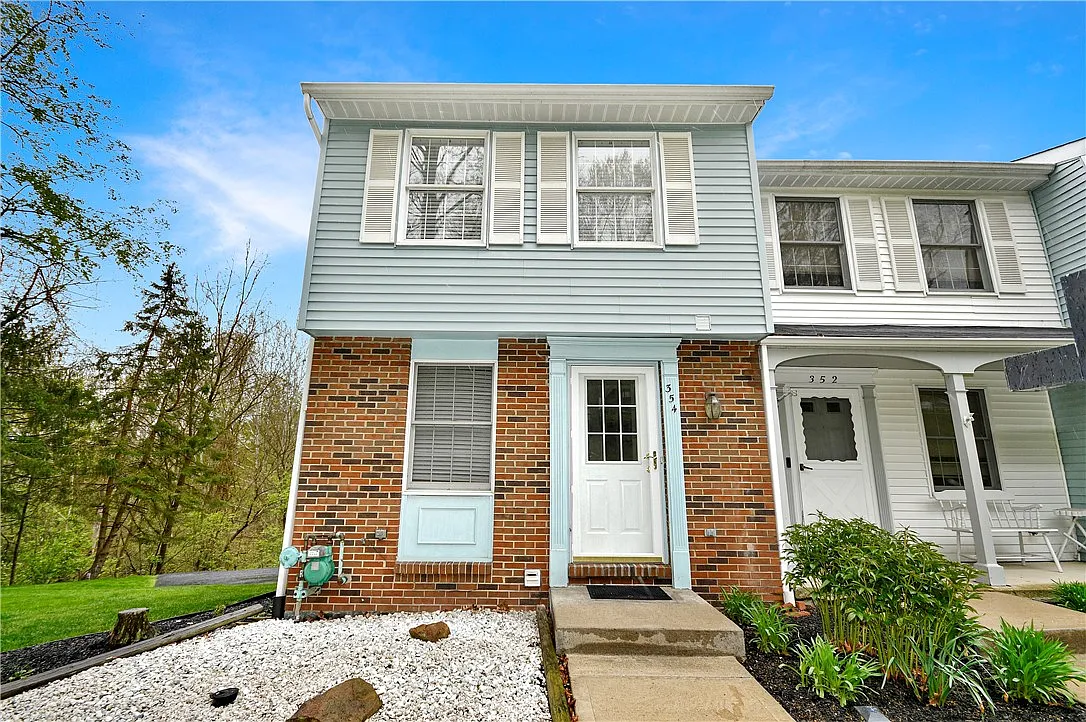 354 New World Dr photo 1