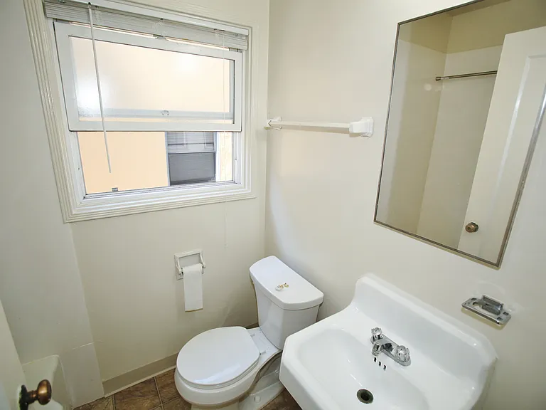 943 Solano Ave #12 — Photo 7