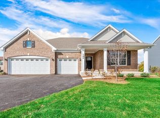 164 Freesia Ln, Elgin, IL 60124