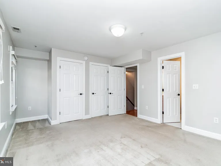 2270 S Garfield St #4 — Photo 27