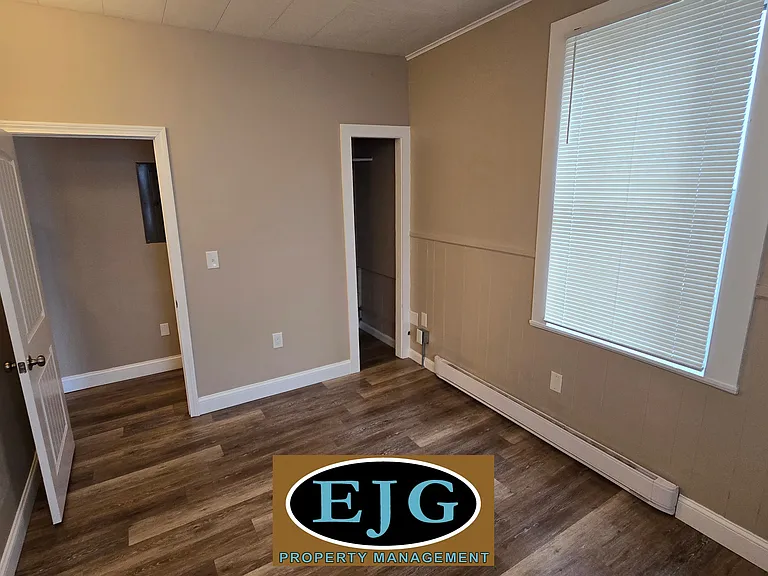 504 Main St #1 — Photo 18