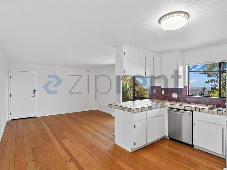 1127 Contra Costa Dr — Photo 15