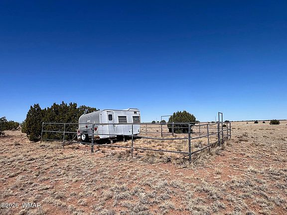 2nd image of LOT 140 5525