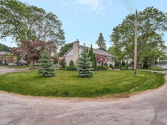 5th image of 19 Woodland Acres