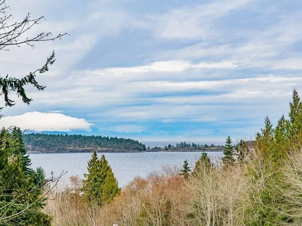 7810 Aats Rd, Lantzville, BC V0R 2H0