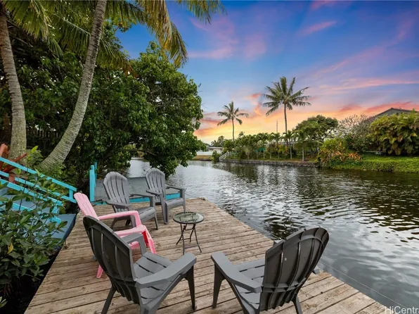 558 Papalani St, Kailua, HI 96734