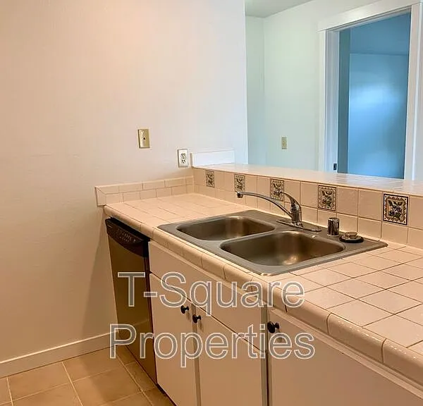 2152 N 112th St #409 — Photo 9