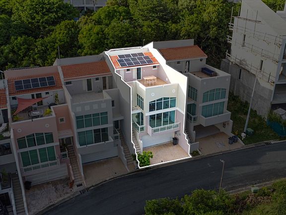 2nd image of 5 N Shell Castle Club Dr