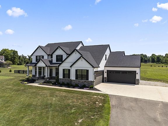 3rd image of 3364 Tschopp Rd NE