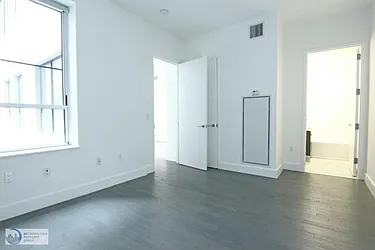 Rented by Metropolitan Property Group