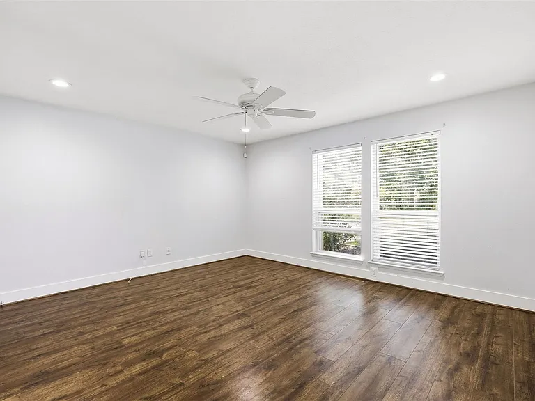 3807 Glenwood Springs Dr — Photo 14