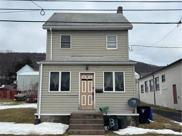 613 William St, Pen Argyl, PA 18072