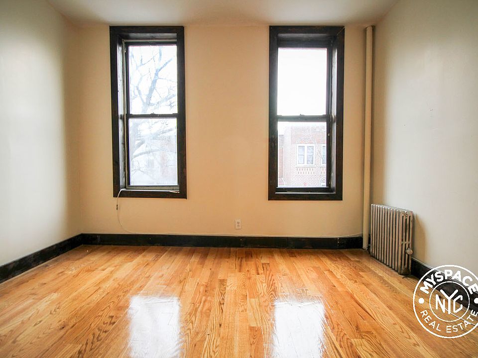 1st image of 187 Stanhope St APT 3R