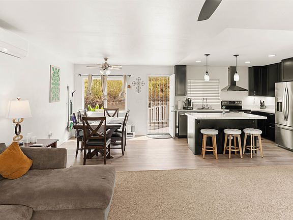 5th image of 79 Lauie Dr