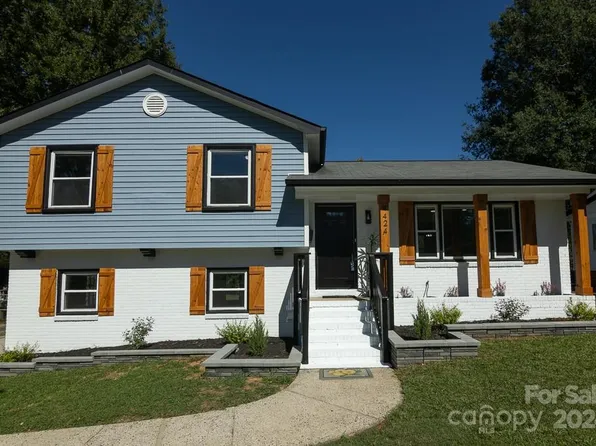 4424 Mapleleaf Ln, Charlotte, NC 28208