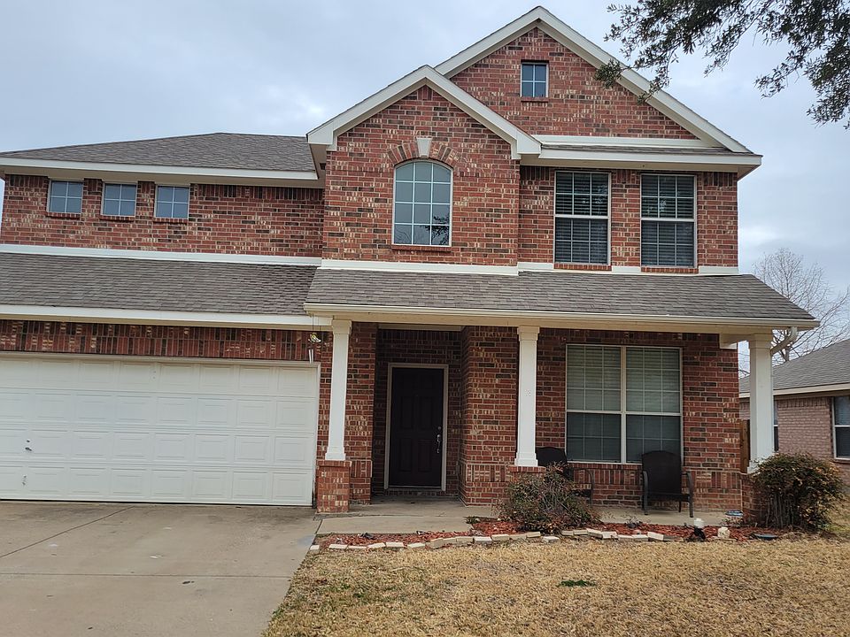 1st image of 2732 Honey Suckle Dr