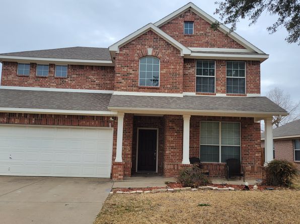 2732 Honey Suckle Dr