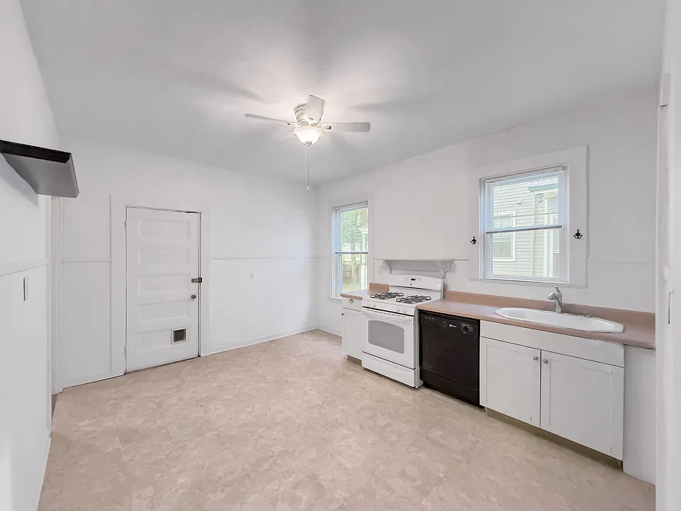287 Chestnut Ave #1
