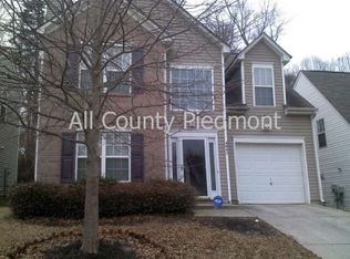 4047 Cindy Woods Ln, Charlotte, NC 28216