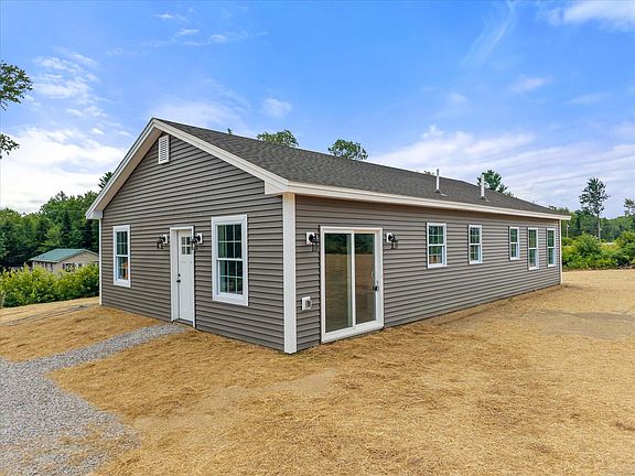 3rd image of 282 Merrill Road