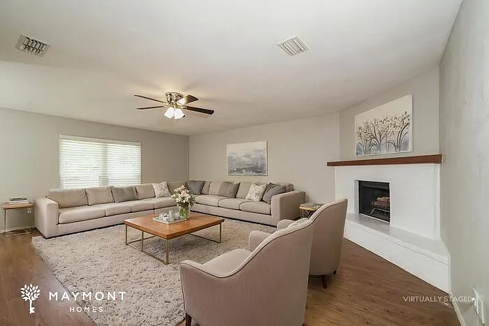 3 bed, 2.0 bath, 1337 sqft, $1,749 — Photo 4