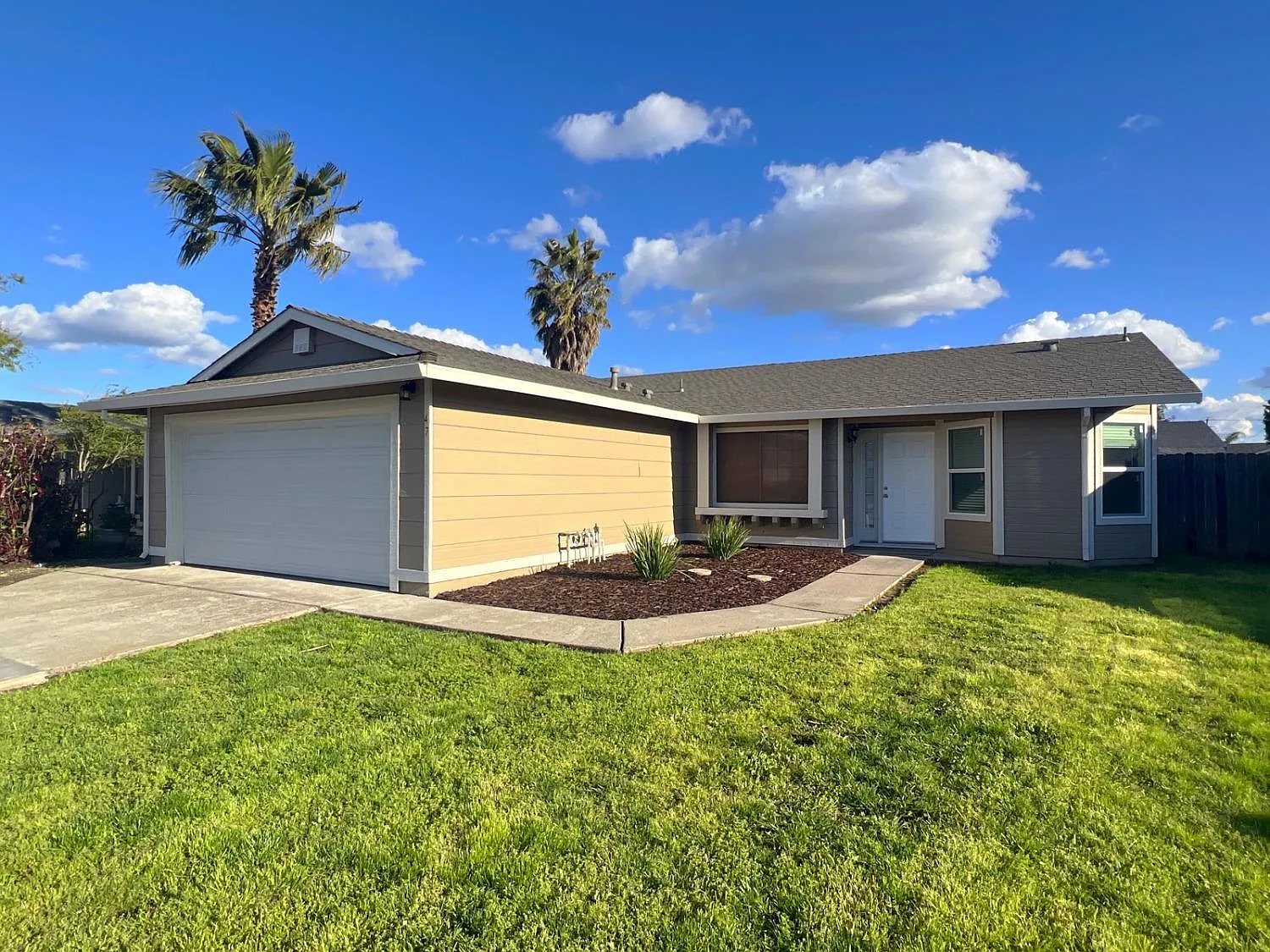 47 Brandywood Ct photo 1
