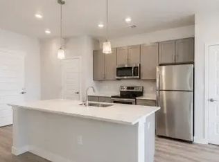 3300 Montrose Blvd, Houston, TX 77006