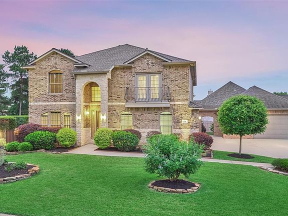 This home has been meticulously taken care of.