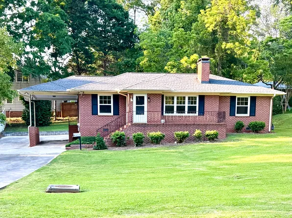 315 Crescent Rd, Griffin, GA 30224
