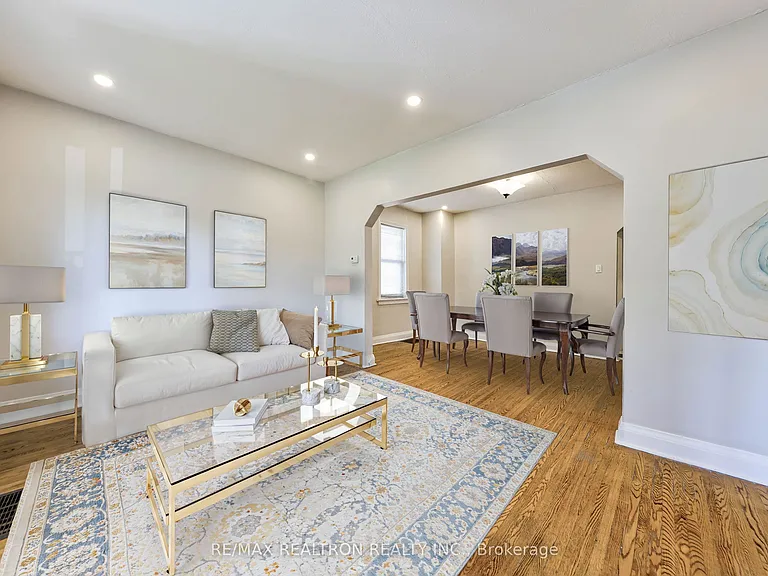 69 Harlandale Ave — Photo 3