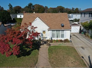 1955 Marion Dr, East Meadow, NY 11554