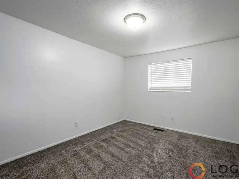 1655 N 1575 W #4 — Photo 12