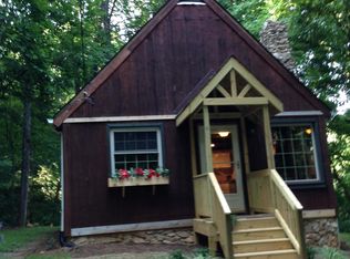 6301 Mount Chestnut Rd, Roanoke, VA 24018