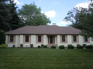 20 Webster Hill Est, Mount Vernon, IL 62864