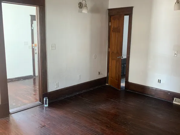 400 E Laurel St, Springfield, IL 62703