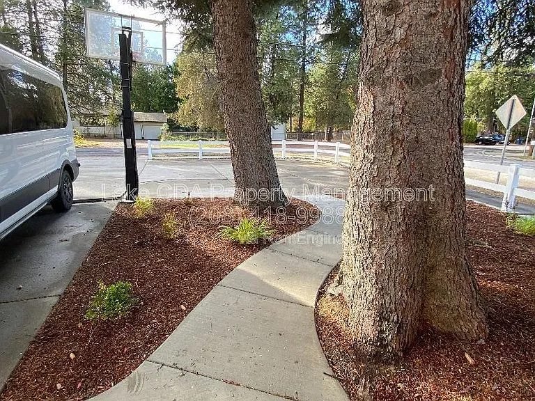 3870 N Honeysuckle Dr #B — Photo 20