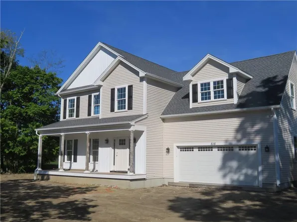 515 School St, North Kingstown, RI 02852